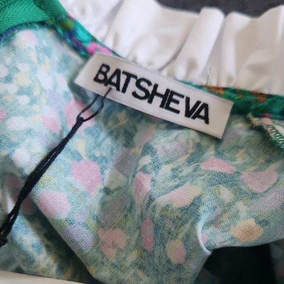 Batsheva Green Puff Sleeve Sundress with Mock Neck - Picture 2 of 6